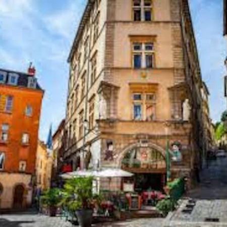 Pepite Rare 8 Personnes Au Coeur Battant Du Vieux Lyon Apartment Екстериор снимка