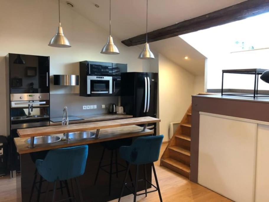 Pepite Rare 8 Personnes Au Coeur Battant Du Vieux Lyon Apartment Екстериор снимка